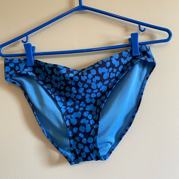 brand new aerie swimsuit - Picture 3 of 6